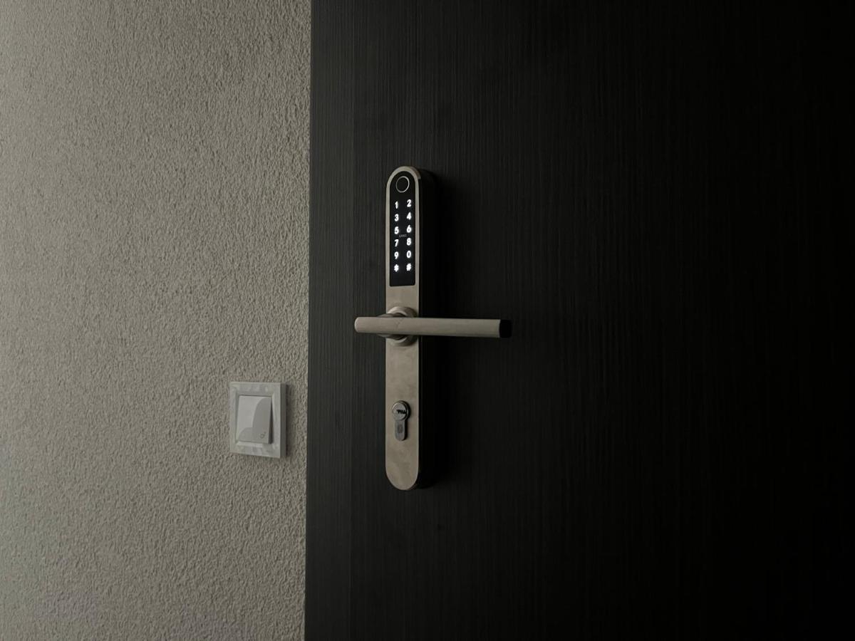 Luxuria Modern Apartments - Self Check-In Σιαουλιάι Εξωτερικό φωτογραφία